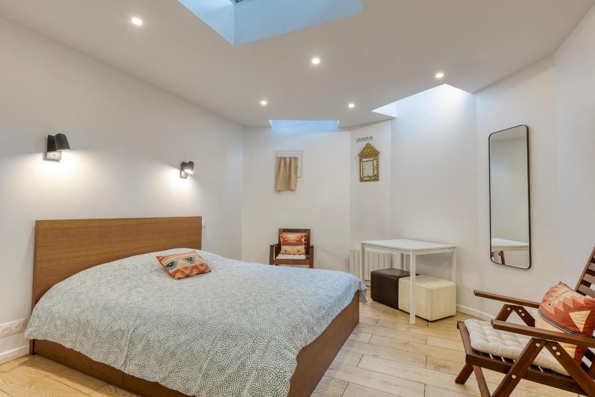 Aparthotel Les Vignes De Montmartre Parigi Esterno foto